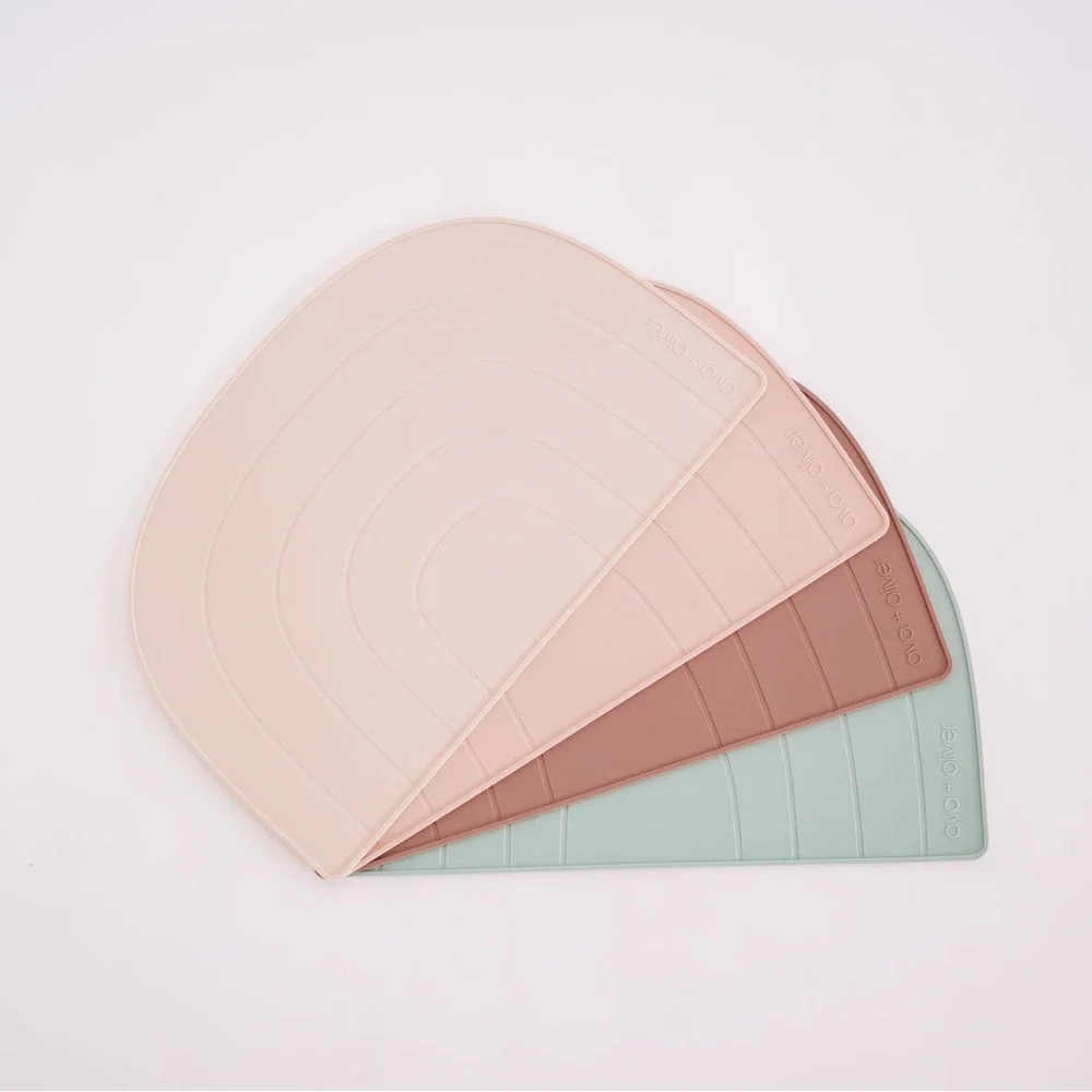 Ava & Oliver -RAINBOW PLACEMAT-Mint